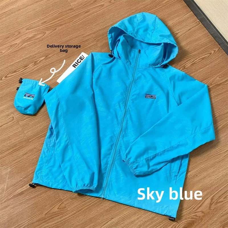 Sun-protective Clothing for Both Men and Women Cool Lightweight Breathable Stand-up Collar Skin Coat with A Quick Drying Effect.