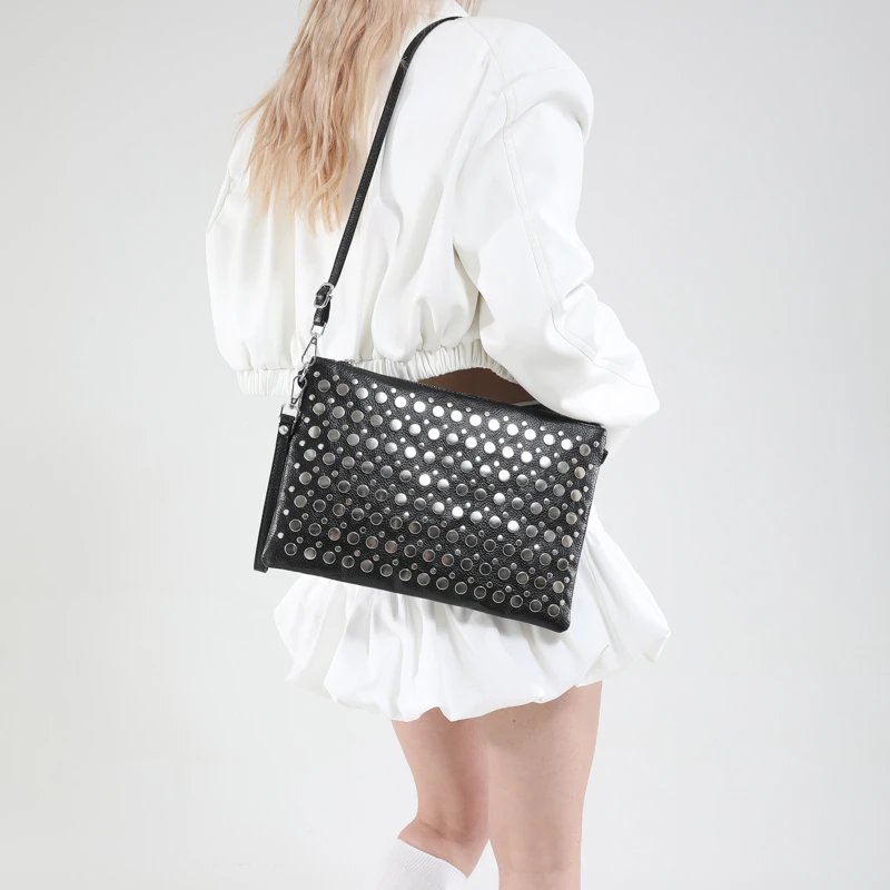 

Изысканный дизайн с заклепками, однотонные сумки на плечо из искусственной кожи на молнии, женские сумки большой вместимости, распродажа, 2025 г., высококачественные сумки через плечо