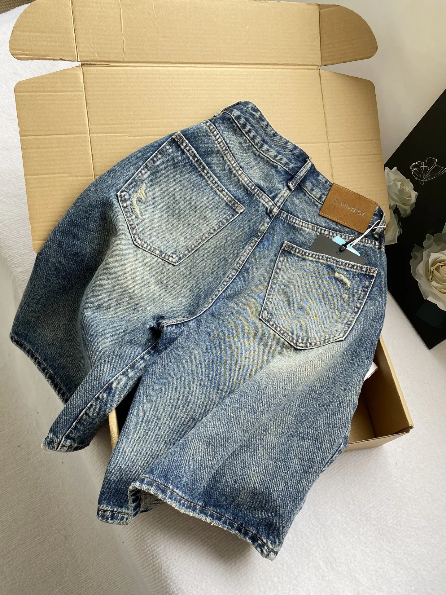Women's Blue Knee Length Denim Shorts Vintage Ripped Jeans Shorts 2000s Y2k Gyaru Cowboy Pants Shorts with Skirt Clothes Summer