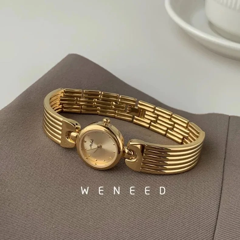 Modo Eenvoud Temperamento Kettinghorloge Voor damesmeisje Kettinghorlogeband horloge Damesaccessoires groothandel