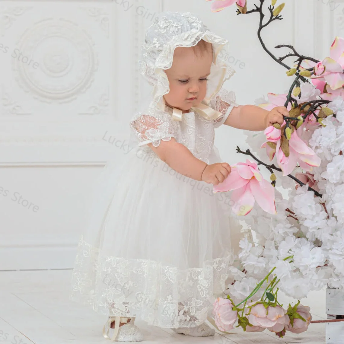 Ivory A Line Baby Christening Gowns Lace Appliques Beads Girls Baptism Newborn Kids Birthday First Communion Dresses