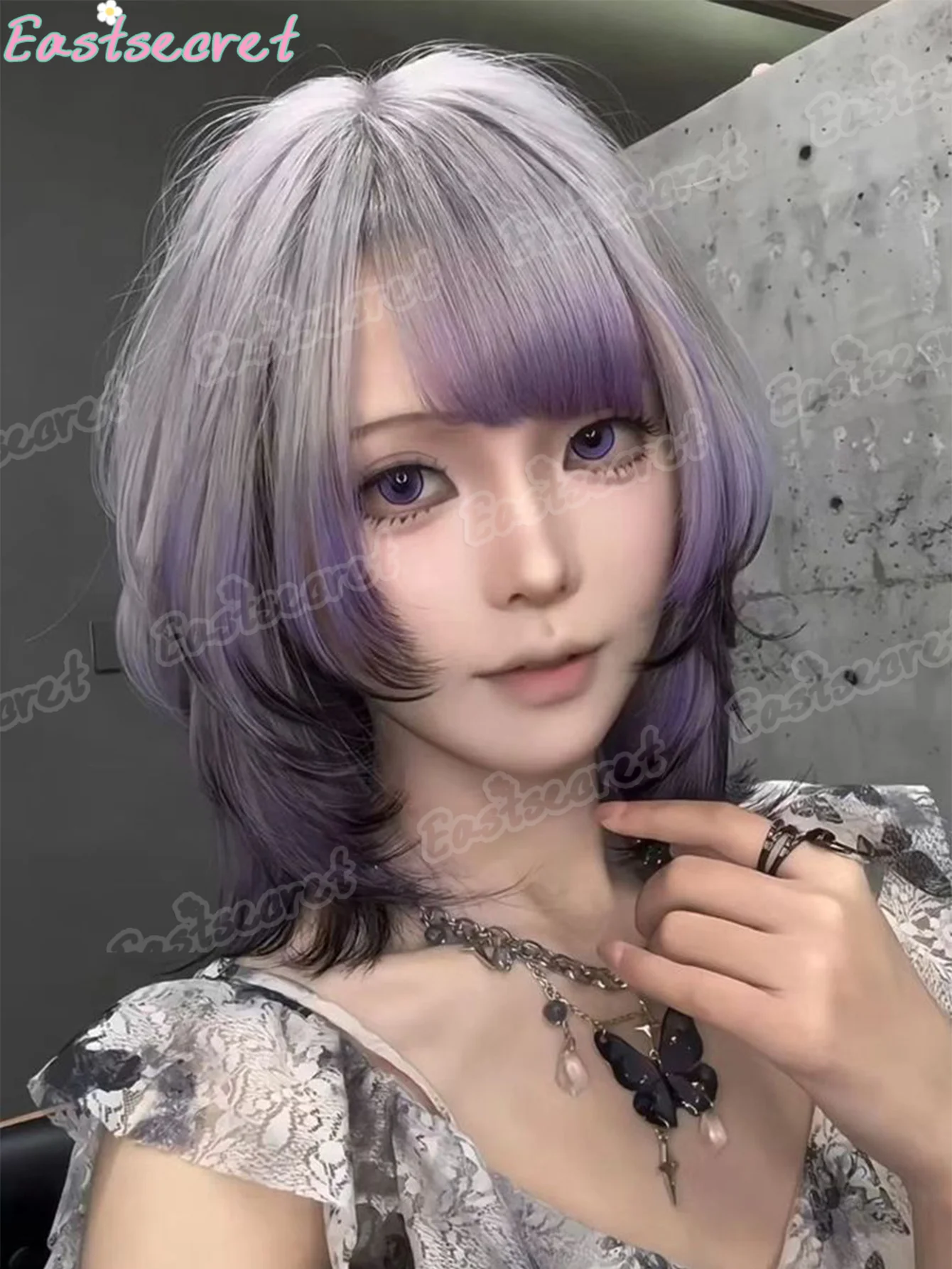 باروكات متوسطة مستقيمة ذات طبقات صناعية فضية ورمادية أرجوانية وبني وأسود أومبير باروكات ملونة للنساء شعر مستعار مقاوم للحرارة