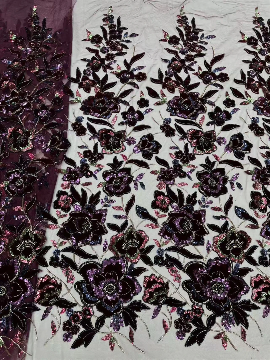 Luxury Velvet Lace Fabric Beaded High Quality 2026 Nigerian Beaded Lace Fabric Fashion Sequins African Laces Fabric For Women
