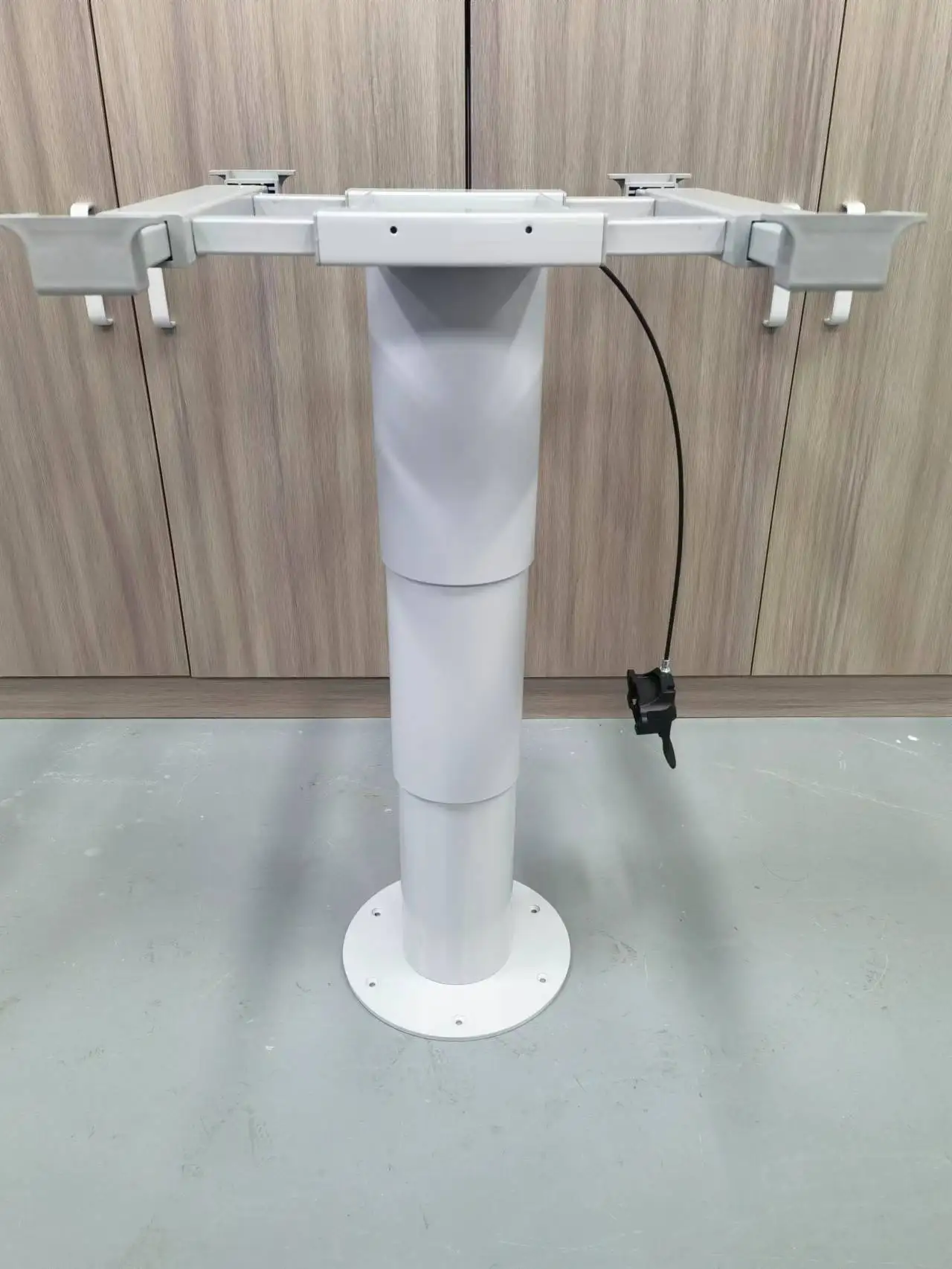 Affordable Silver Gray Aluminum Lifting Table Leg With Four-way Translation Frame For Camper