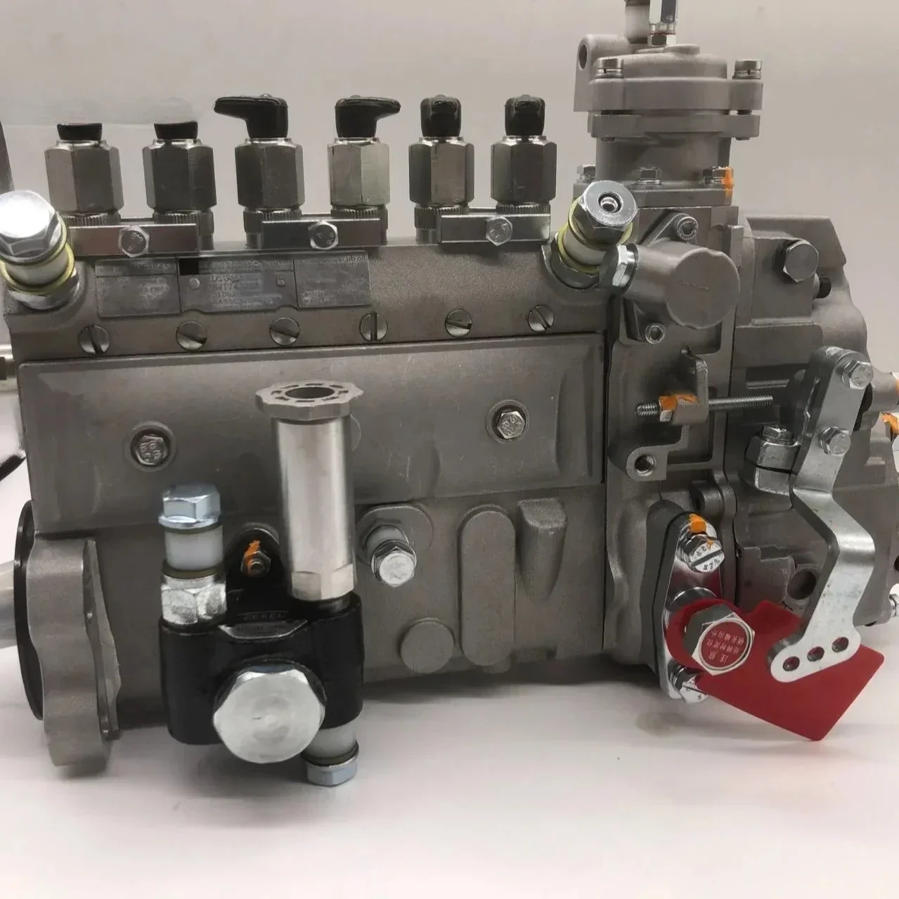 

6D102 Engine High Pressure Pump 6738-71-1530 Saa6d102e Zexe 101609-3760 101062-9310 PC200-7 Excavator Fuel Pump