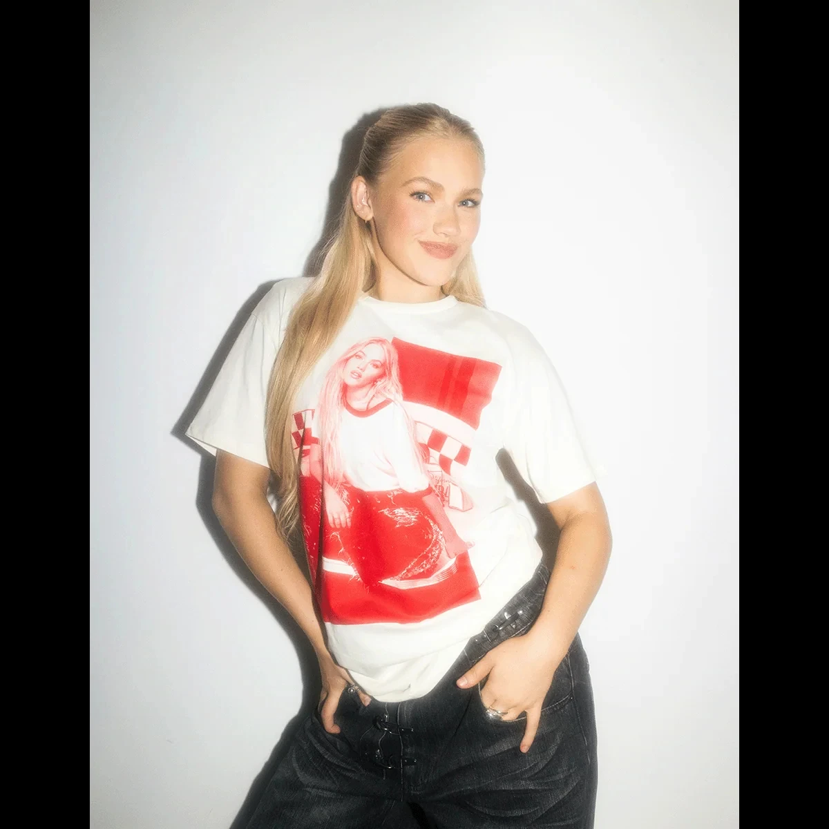 Freya Skye 2026 Bad Taste T‑Shirt Stars Align Tour Retro Red Graphic Print Short Sleeve Tee Pop Fan Gift Casual Tops