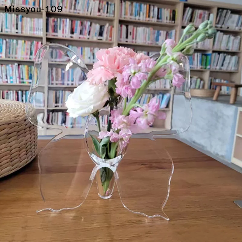 Transparent Butterfly-shaped Acrylic Flower Vase – A Three-dimensional Floral Arrangement Accessory for Home Decor