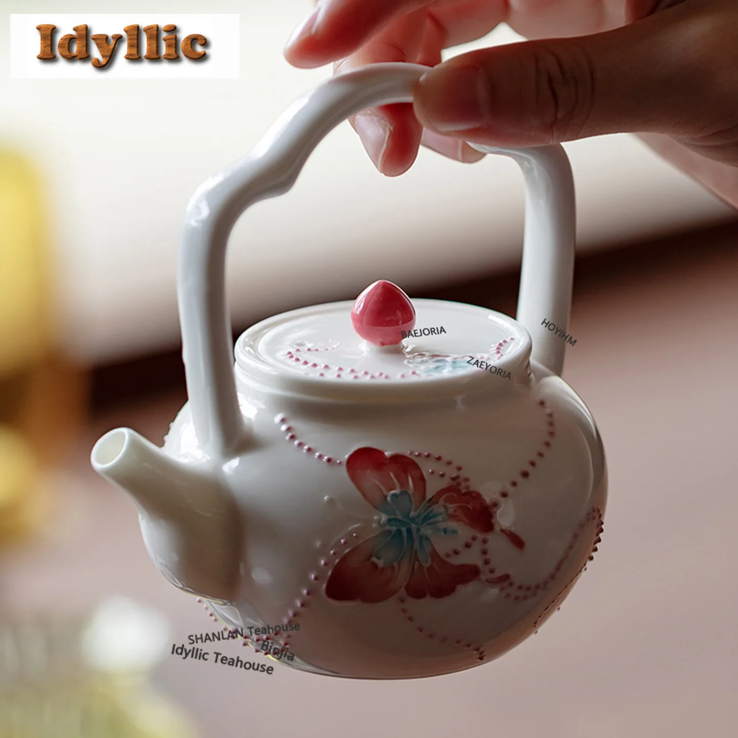 

145ml Hand-painted Butterfly Teapot Japanese Tea Infuser Pot Tea Brewing Kettle With Filter Puer Tableware Accessories Ornaments