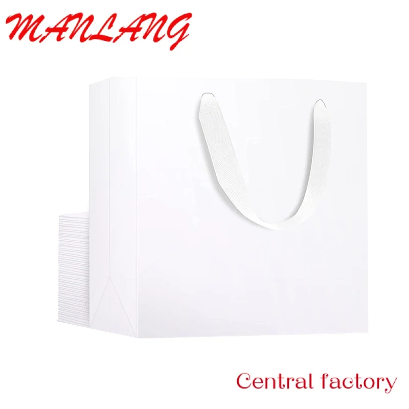 Custom  2023 Free Sample Gift Packaging Custom Shopping Paper Bag With Your Own Logo Brown Kraft Paper Bags