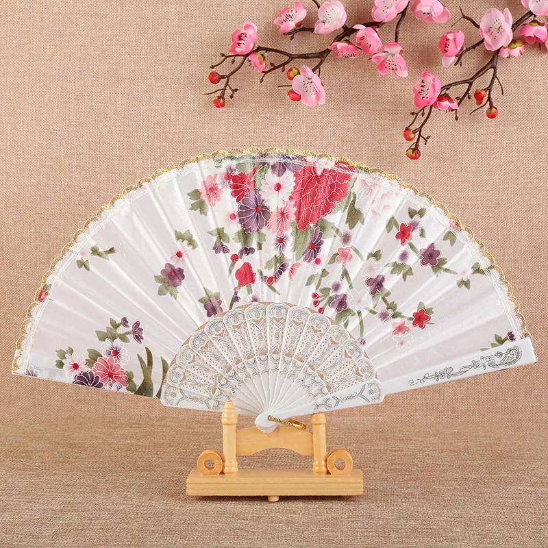 Silk Cloth Gold Edge Fans Chinese Traditional Dance Fan Chinese Style Fan Customized Handmade Folding Fan decorative fan