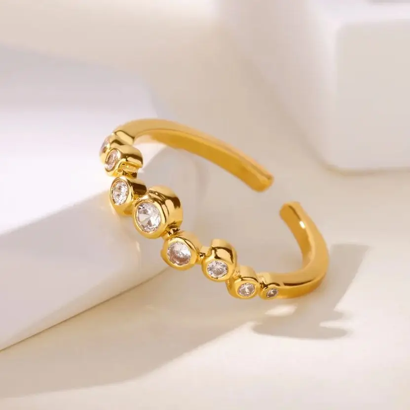 لذيذ الزركون نجوم والقمر خواتم للنساء الفولاذ المقاوم للصدأ الذهب اللون هندسية نجوم خاتم مجوهرات الزفاف الجمالية