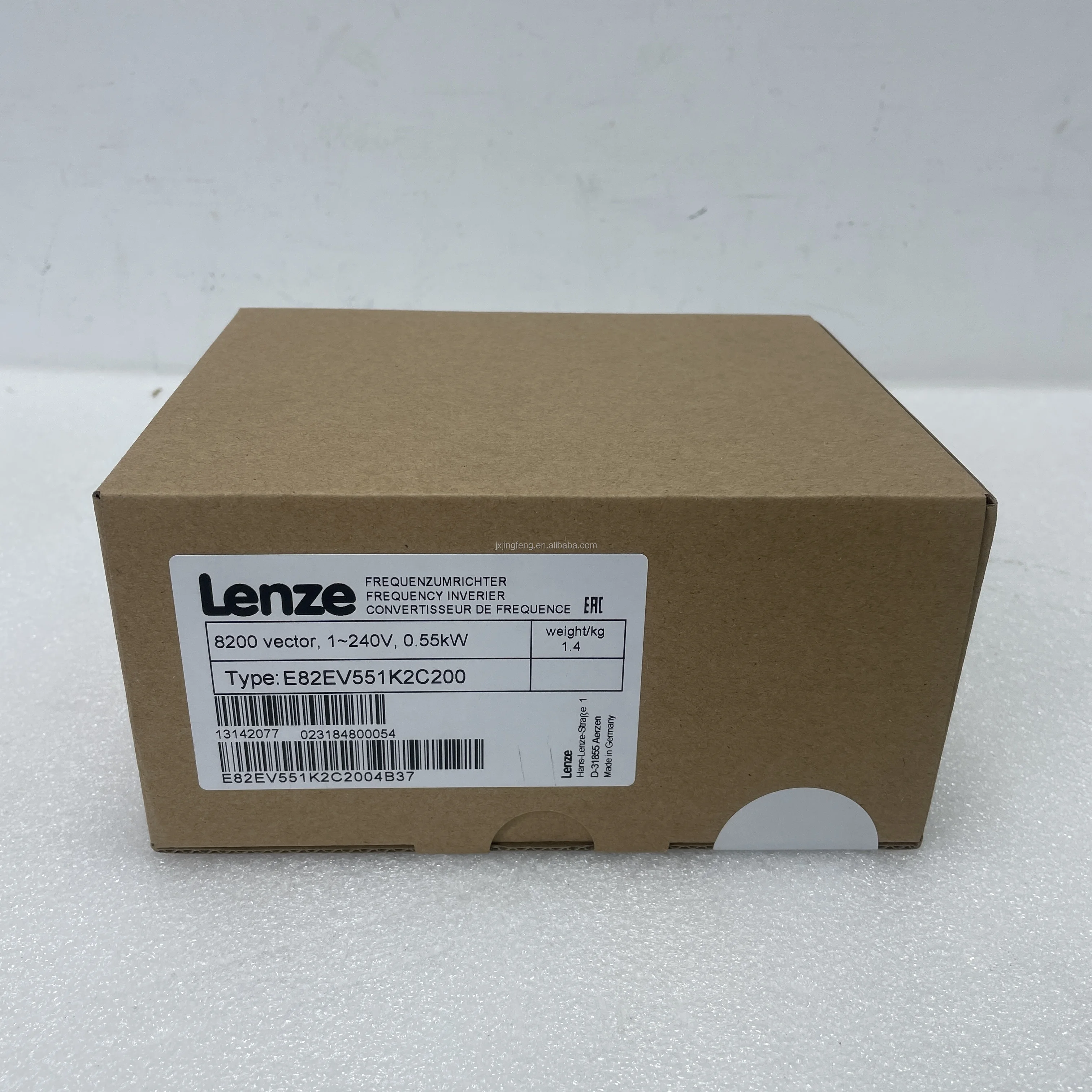 

New Box LENZE E82EV551K2C200 Inverter Drive