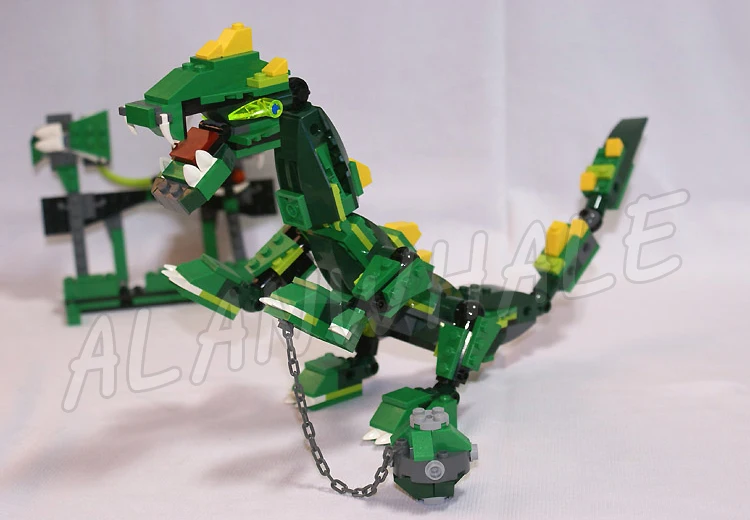 598pcs Creator 8in1 Mythical Creatures Green Three-headed Dragon Snake Scorpion 3121 Building Block toy Compatible with Model