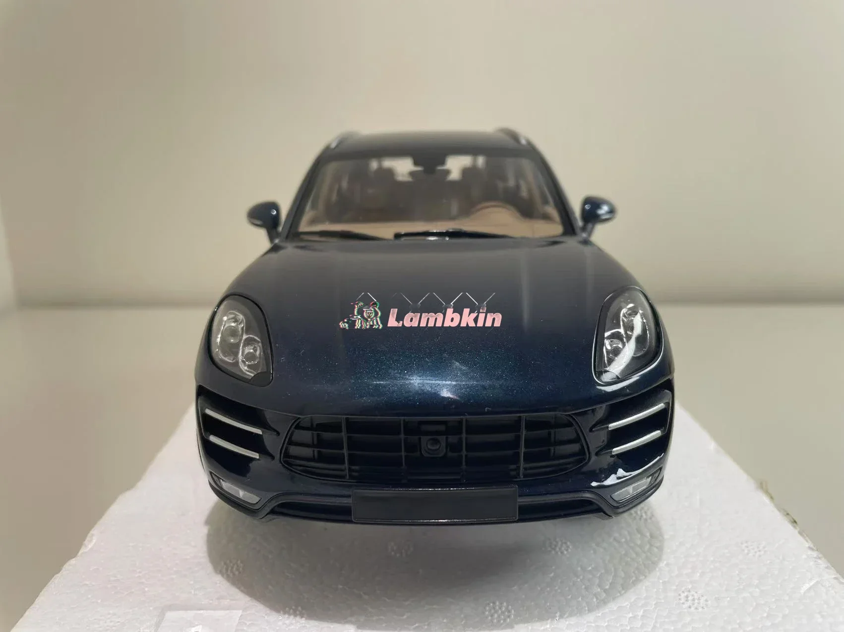 Minichamps 1:18 MACAN TURBO 2013 azul oscuro clásico coche de aleación coleccionable modelo regalos que se pueden abrir