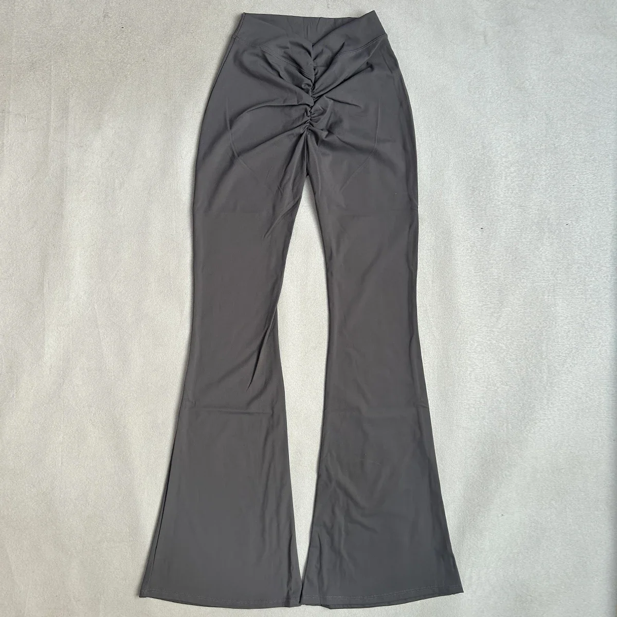 Leggings svasati da palestra con culo scrunch Leggings push up sexy con vita a V Leggings fianchi da donna Pantaloni da yoga con sensazione nuda Collant da allenamento