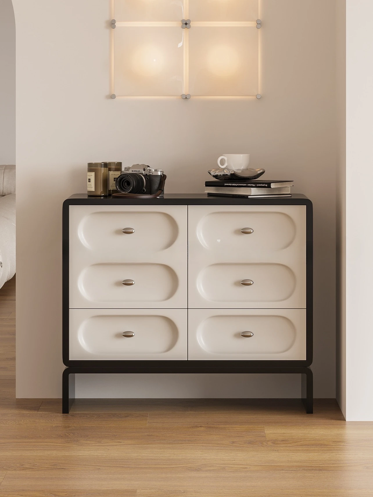 

Роскошный кремовый комод в французском стиле для спальни, боковой шкаф для хранения дивана, черно-белый обеденный шкафчик