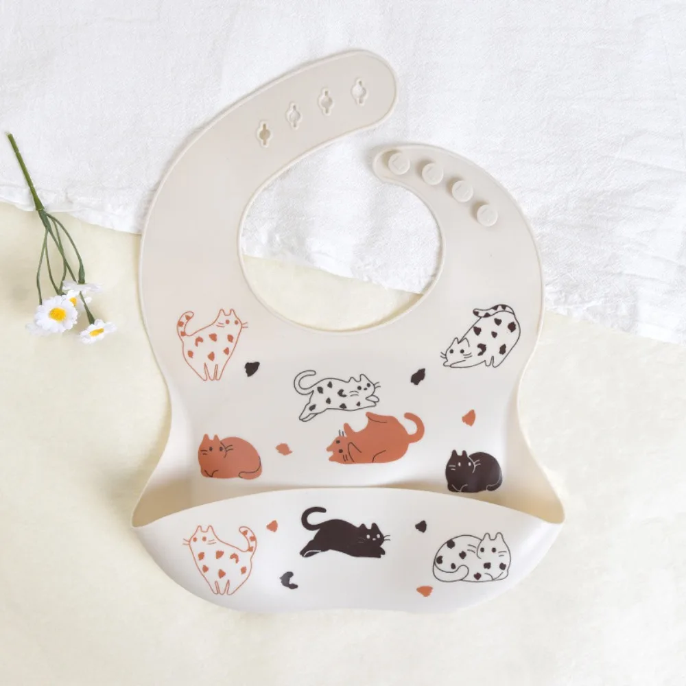 

Soft Baby Feeding Bib​ ​Adjustable Neckband​ Skin-Friendly ​Toddler Silicone Bib​ ​Easy to Clean​ ​Fashionable Design​