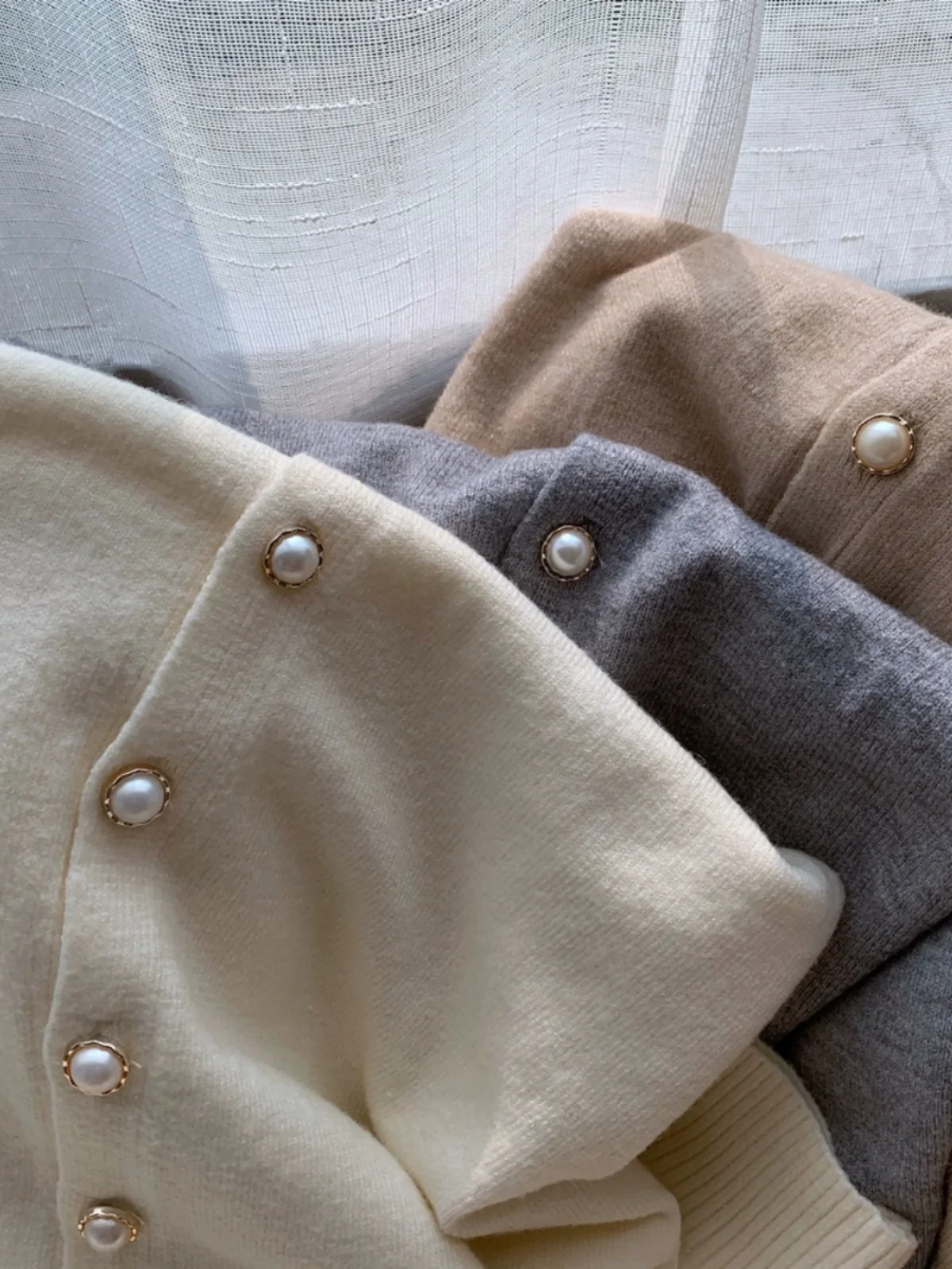 e Rabbit Velvet Thin Small Open Cardigan Sweater Knittedwear Pearl Buttoned Sunscreen Air Conditioner irt