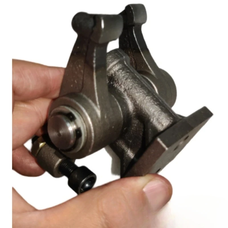 

Железный коромысло в сборе. Подходит для Changchai или аналогичного S195 1100 1105 1110 1115, одноцилиндрового 4-тактного дизельного двигателя с водяным охлаждением