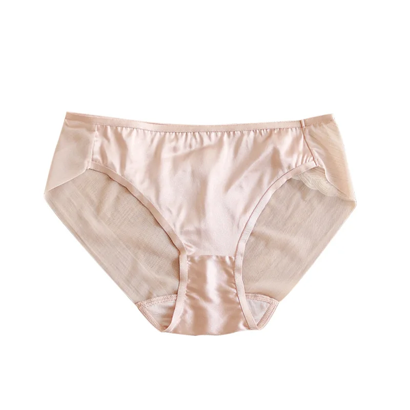 Birdtree 100%Mulberry Silk Underwear Women Clothing Comfortable Pants Ultra-thin Mid-waist Triangle Shorts Sexy Briefs P38336QC