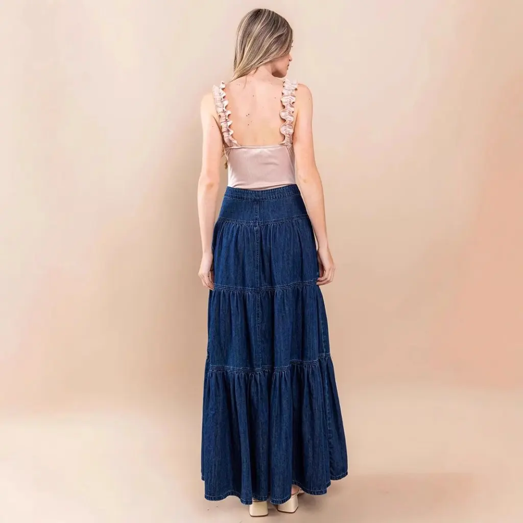 

Women's Low-Waist Distressed Denim Skirt Versatile Summer Hottie European American Style Cake Half Skirt for Casual Occasions