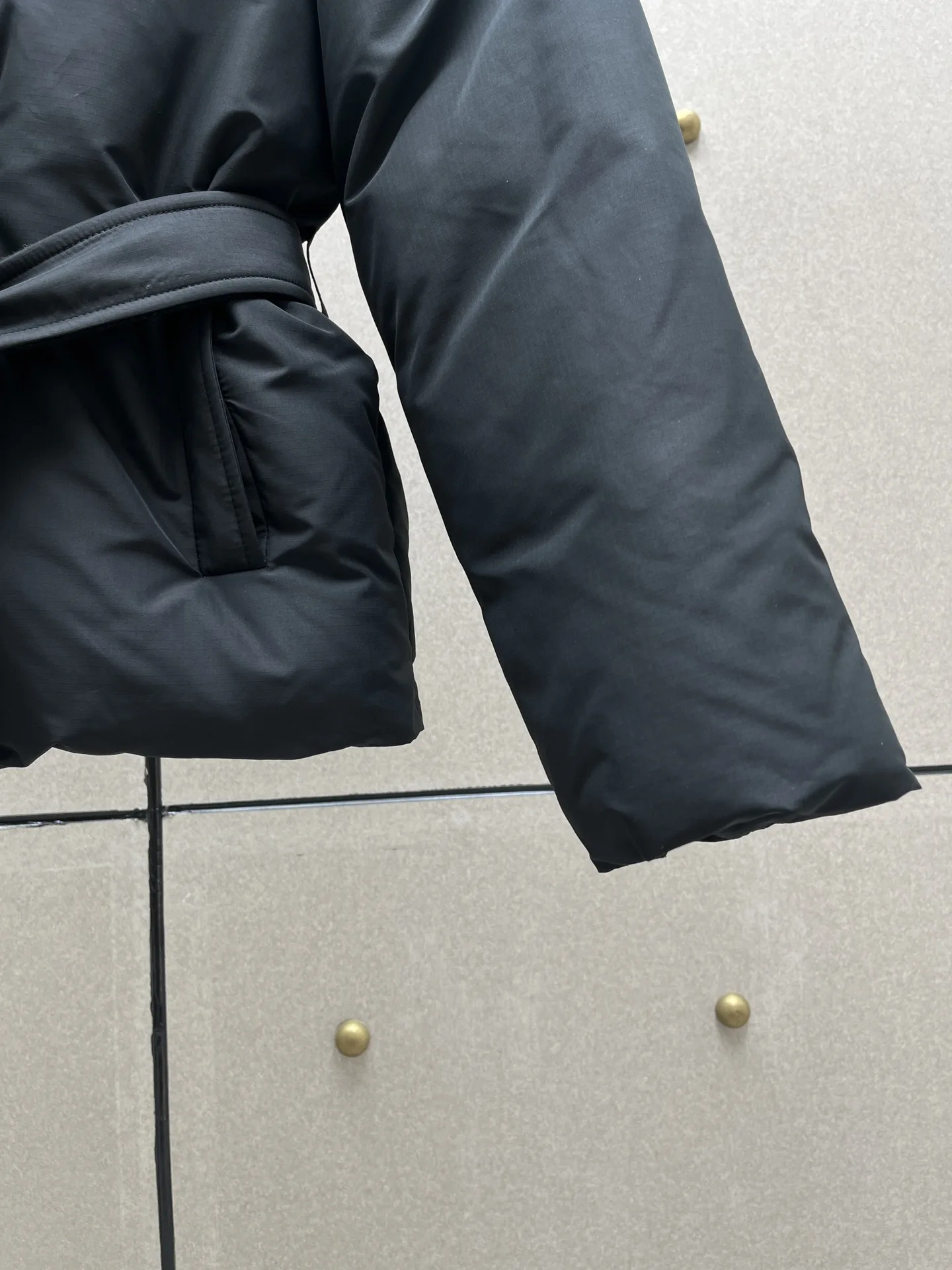 2025 ملابس نسائية بياقة صوف وحزام أسفل سترة شتوية جديدة 1105 #3