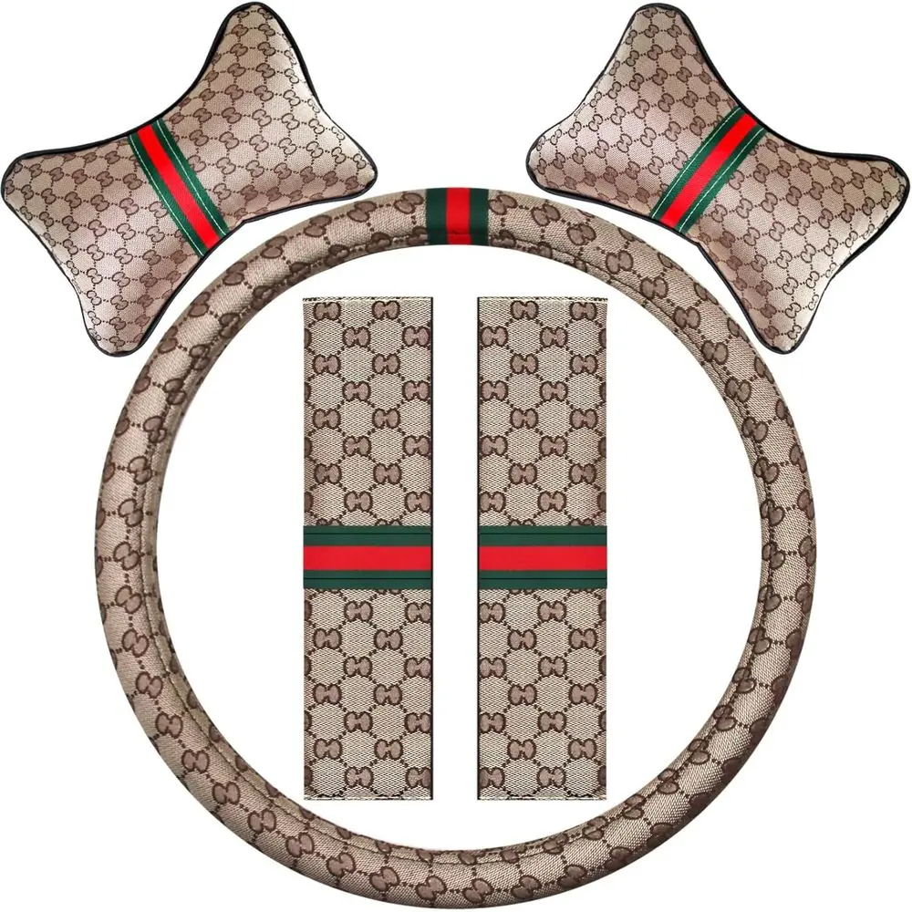 

Чехол на руль, с 2 подголовниками и 2 чехлами для ремней безопасности - универсальный, подходит для рулей диаметром 14,5-15 дюймов, улучшает впечатления от вождения.