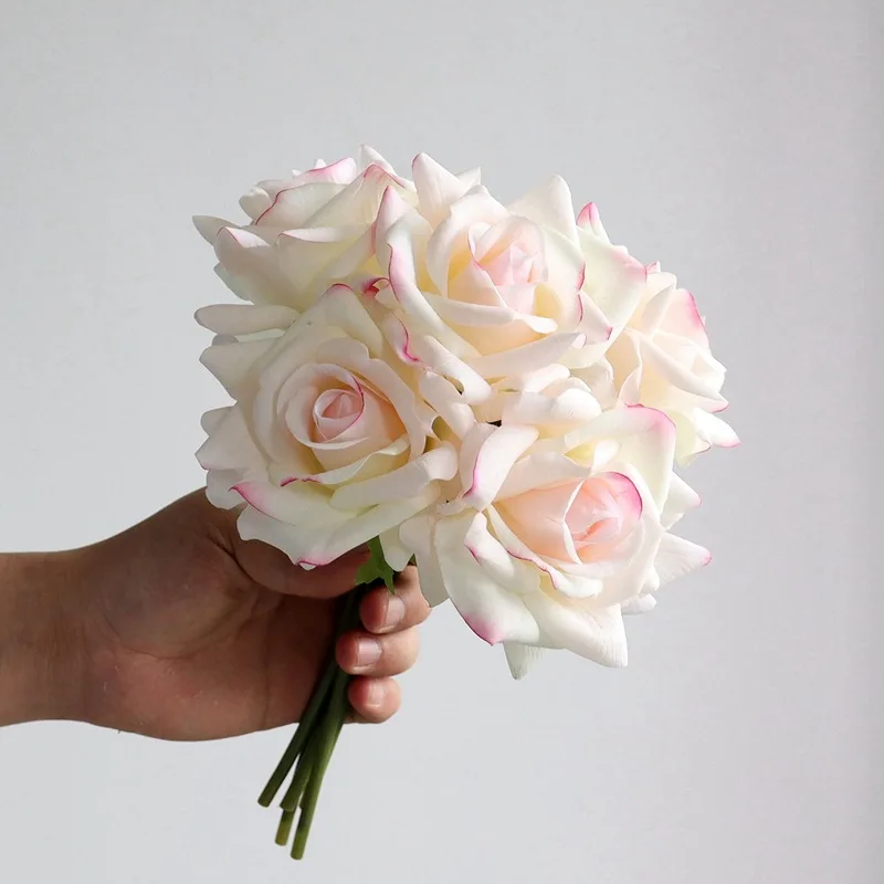 

5 Heads Artificial Rose Flower Moisturizing Hand Feel Simulation Holding Flowers Home Table Ornament Wedding Decoration 10Pcs