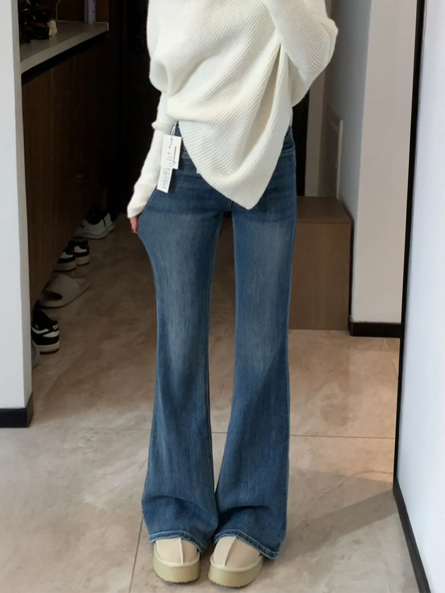 High Waist Bell Bottom Stretchy Denim Jeans Women's New plus Size Pear Shape Slimming Straight Leg Jeans Casual Zipper Style