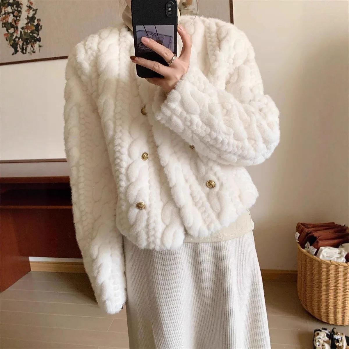 

2025New Women Winter Thick Imitation Mink Velvet Coat Temperament Small Fragrant Fur Fur Coat Short Loose Female Tops Outerwear