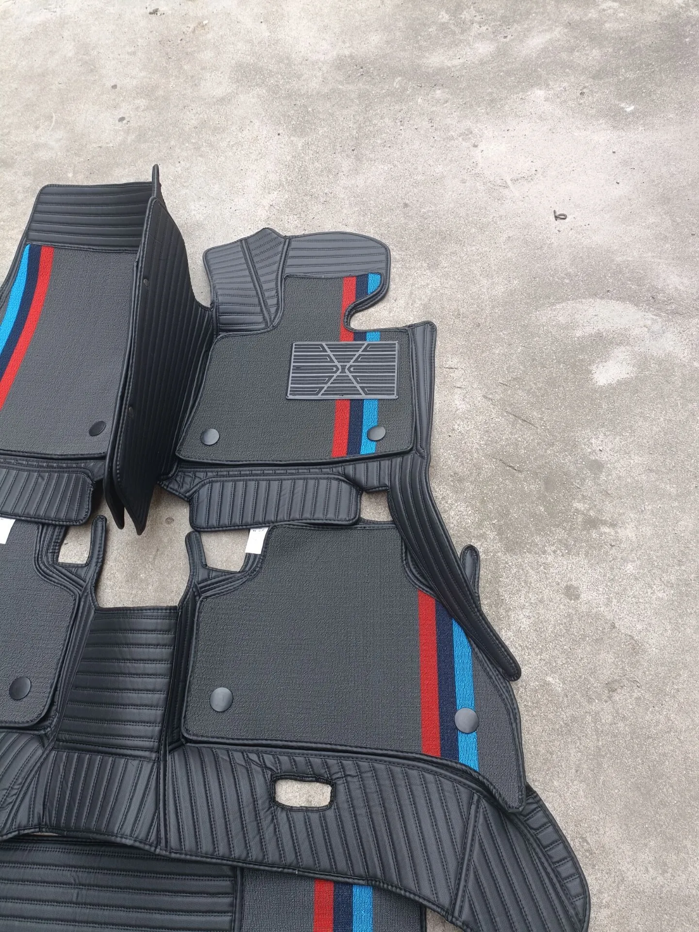 Car floor mats for bmw f10 e36 e39 e30 x3 e83 e90 e60 x5 e53 f30 e34 x5 f15 g30 e70 f34 e65 e91 f31 e46 x1 x6 car floor mats Car