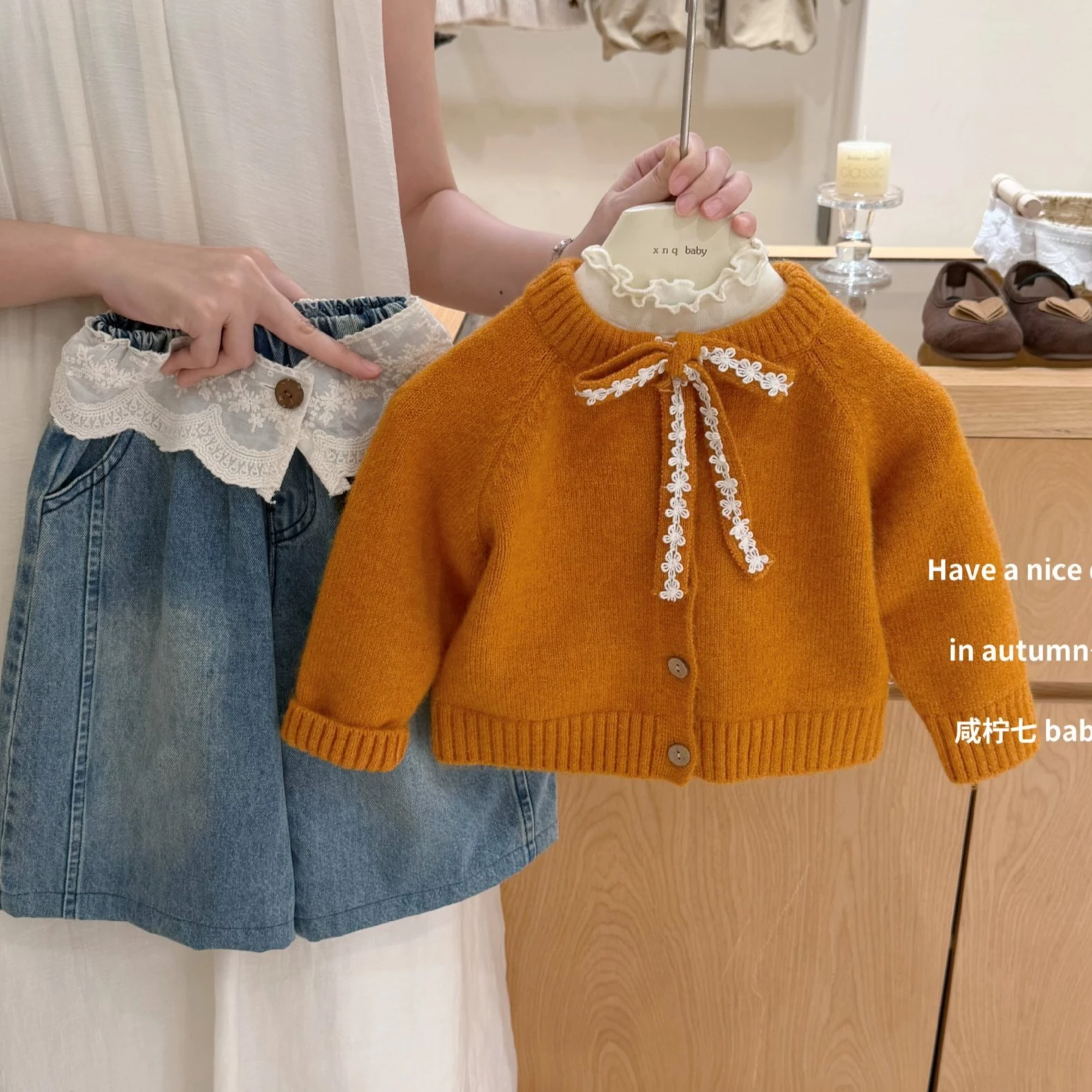 Girls Suit 2026 Autumn and Winter New Childrens Wear Korean Girl Baby Lace Collar Knitted Cardigan Fart Curtain Jeans Two Sets