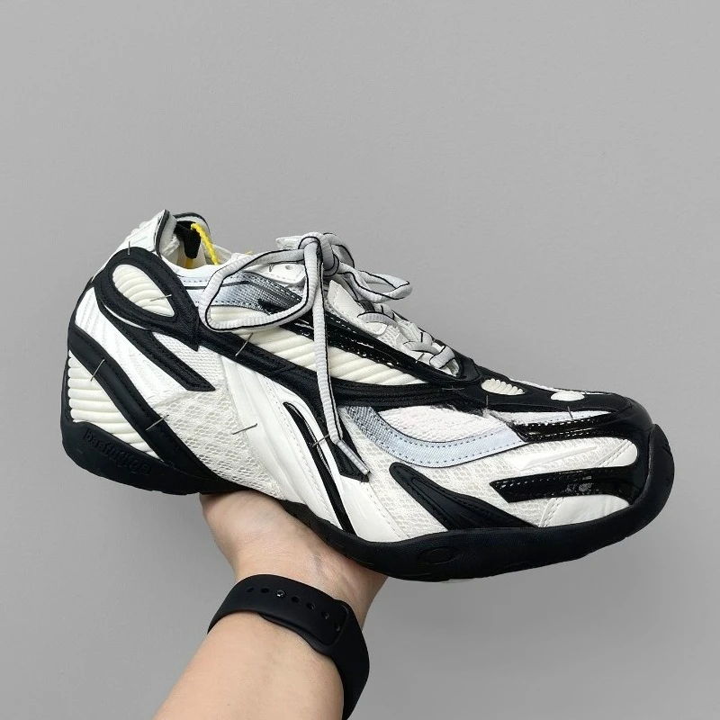 2026 New Luxury Comfortable Height Increase Outdoor Walking Shoe Unisex Anti Slip Sport and Leisure Shoe Fashion Sports Shoe