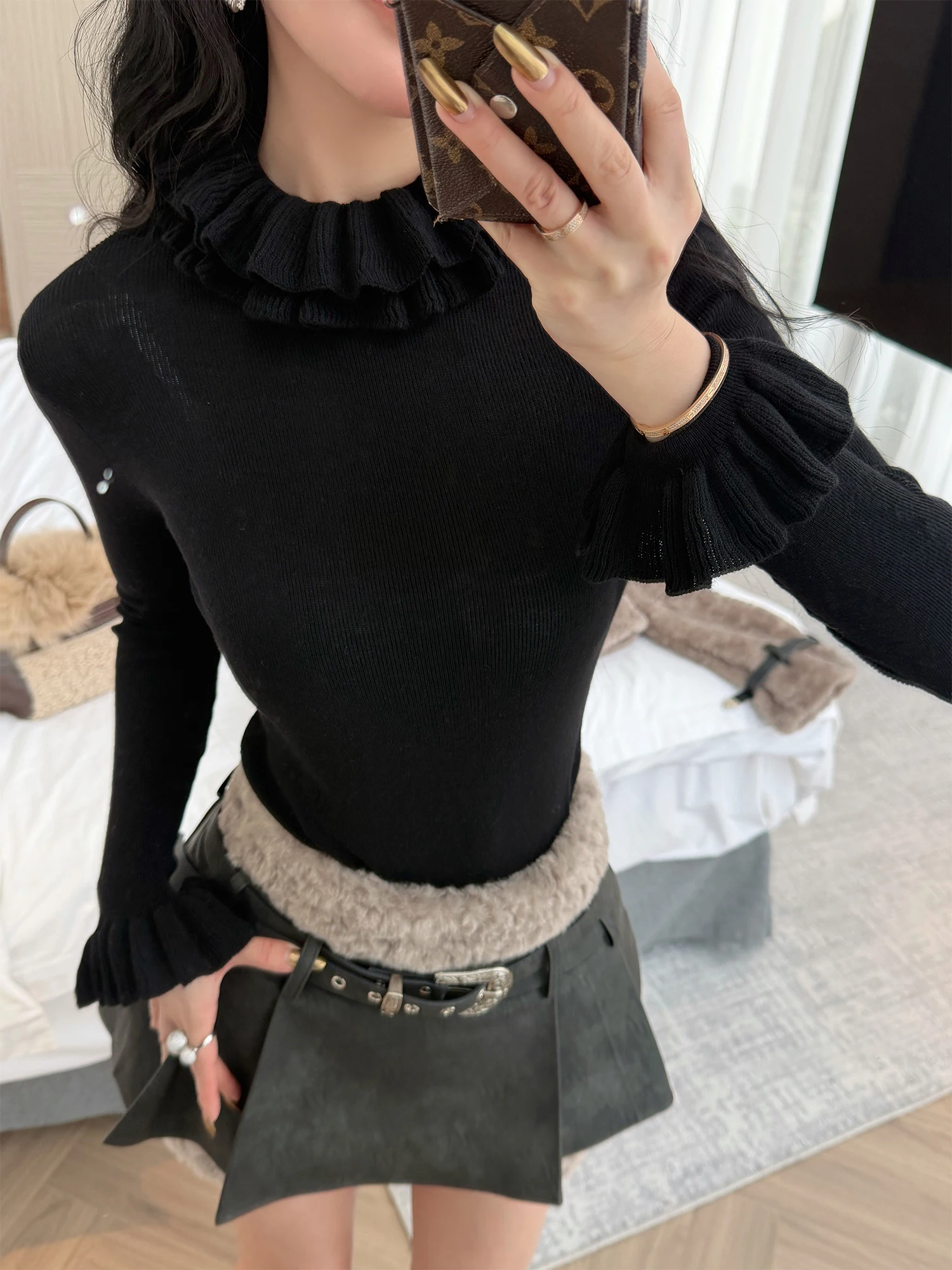 

Женский вязаный свитер LADIESFIRST с высоким воротником, облегающий базовый топ, повседневный свободный крой, из полиэфирного волокна, с длинными рукавами