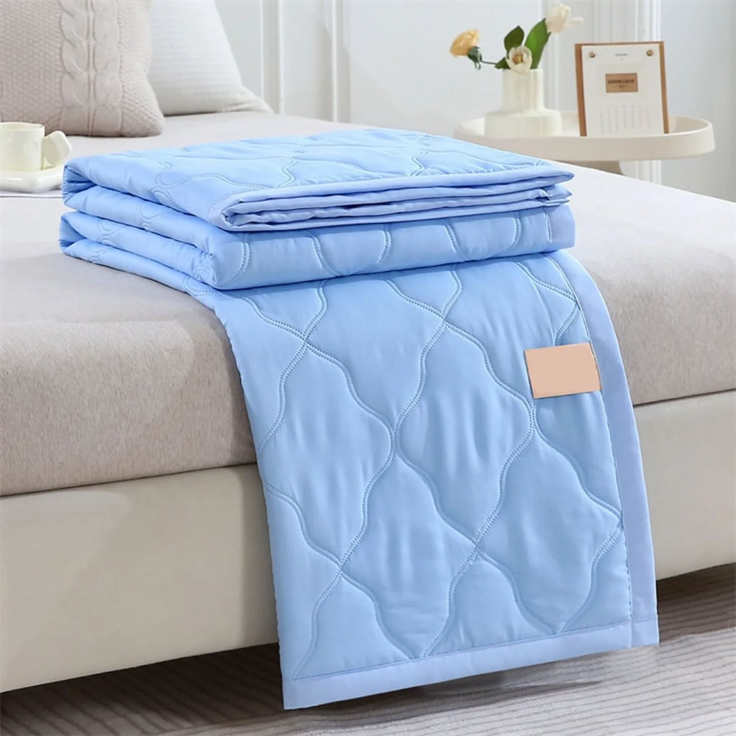 Summer Cooler , Heat Dissipating , Skin Friendly Washed Cotton, Lightweight Ice Blanket Cooler Blanket, Summer Cooler  for Hot S