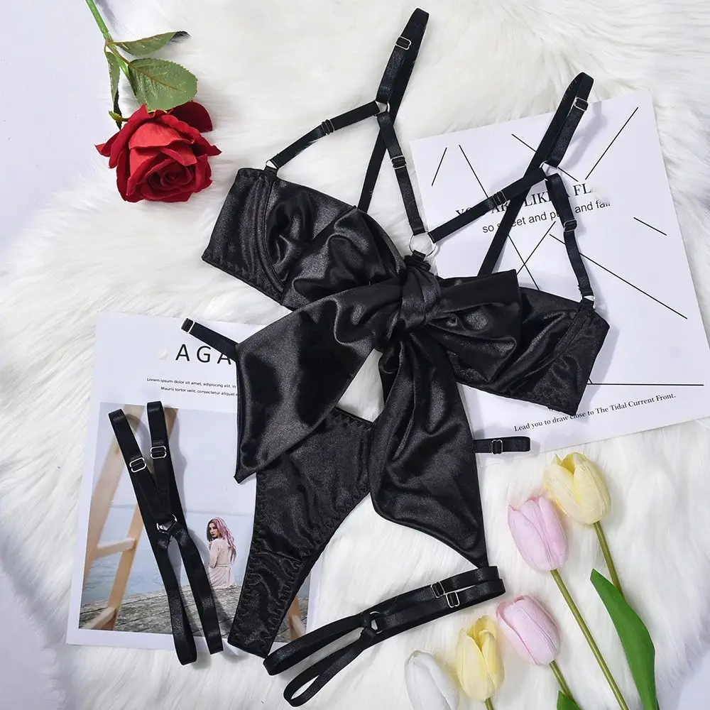 

Fashion Bow Underwear Three Piece Set Hollow Out Ruffle Satin Silk Bra Suit Women Lingerie Sweet Women Lingerie Set Gifts