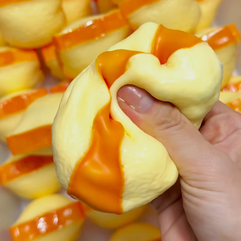 Knuspriges, weiches Toast-Brot-Quetschspielzeug, hausgemachter weicher Toast-Stressball, ASMR sensorisches Anti-Stress-Spielzeug, Geschenk für Erwachsene – Detail 5