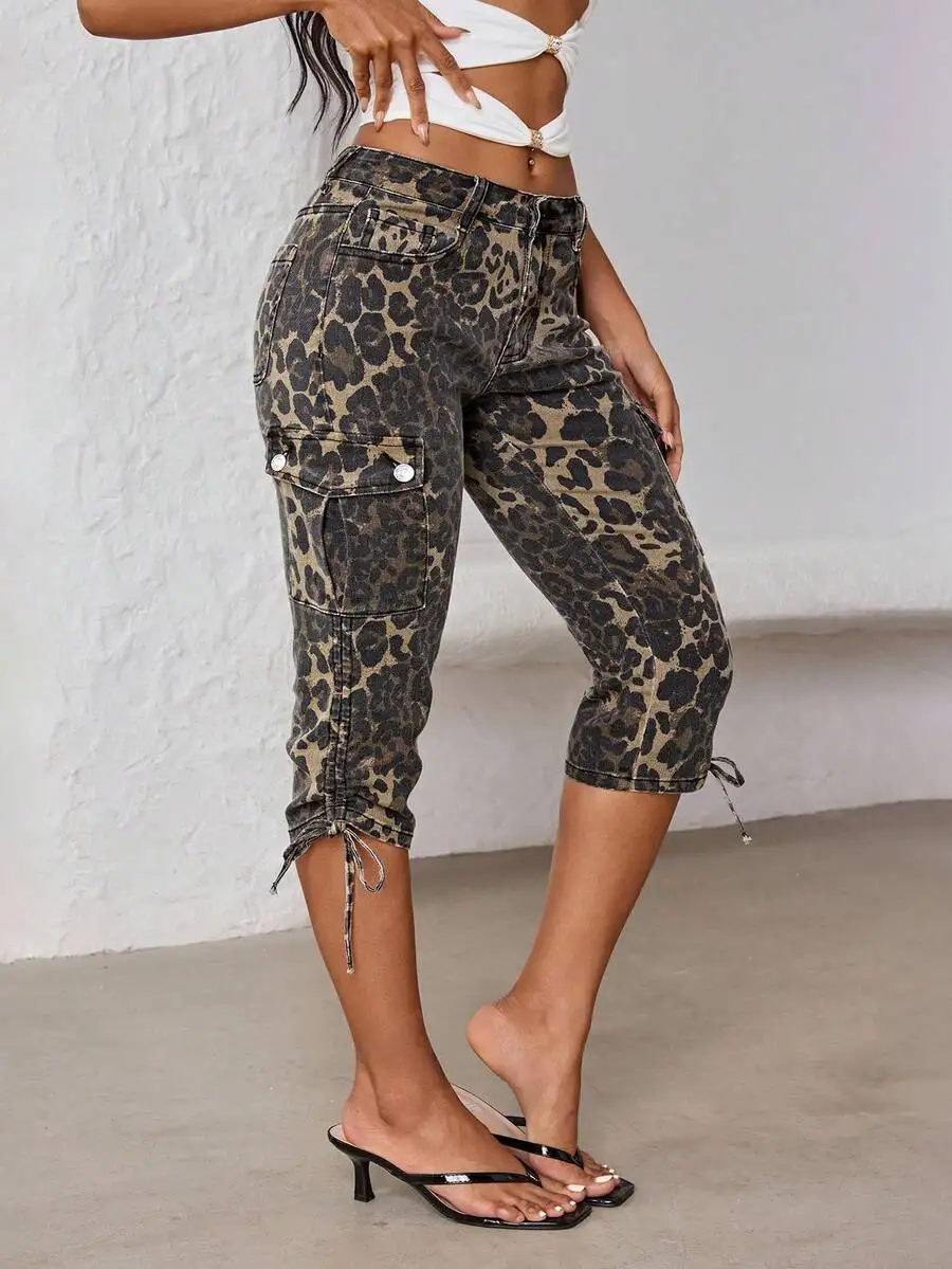 

Leopard Print Low Waist Slim Fit Cargo Capri Jeans