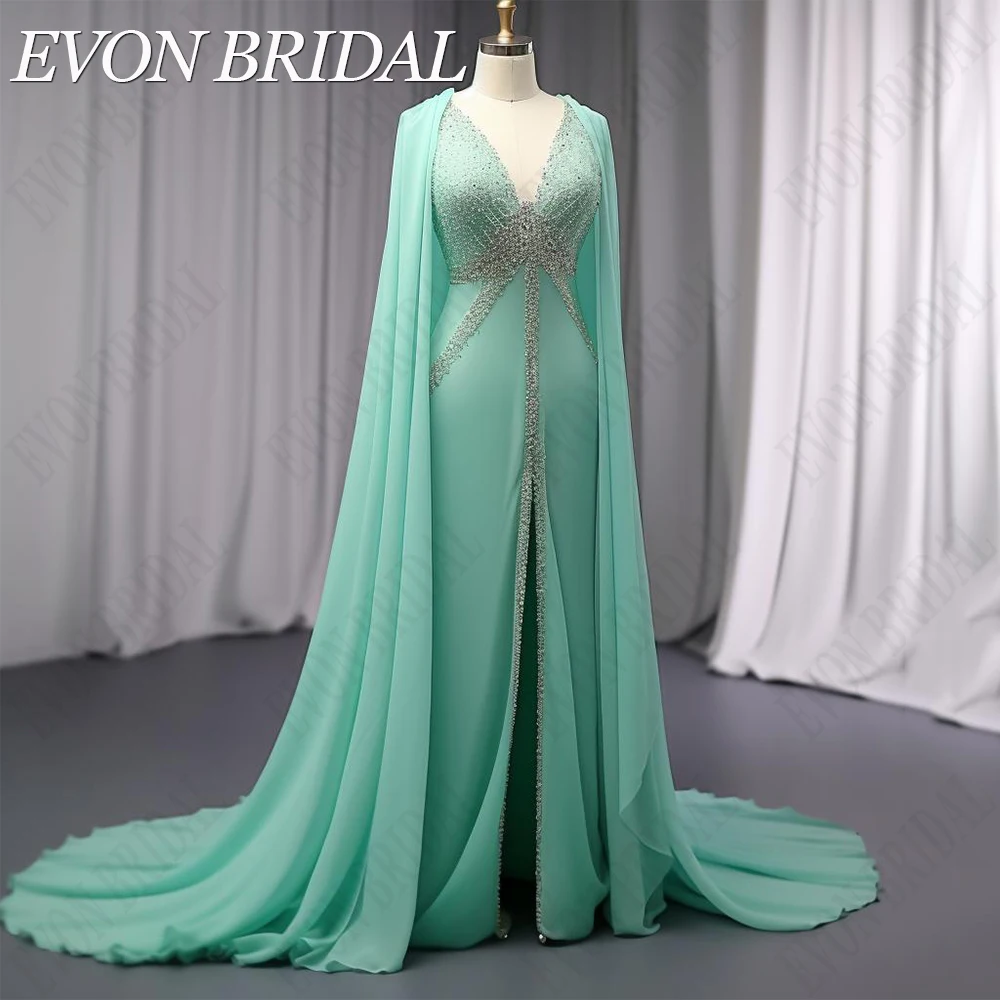 فساتين سهرة طويلة فاخرة من EVON BRIDAL Dubai مع سترة من الشيفون وخرز على شكل حرف v للحفلات الراقصة شق فساتين السهرة الرسمية مصنوعة حسب الطلب دبي ديلوكس مساء اللباس مع سترة الشيفون مطرز الخامس الرقبة حفلة موسيقية اللباس