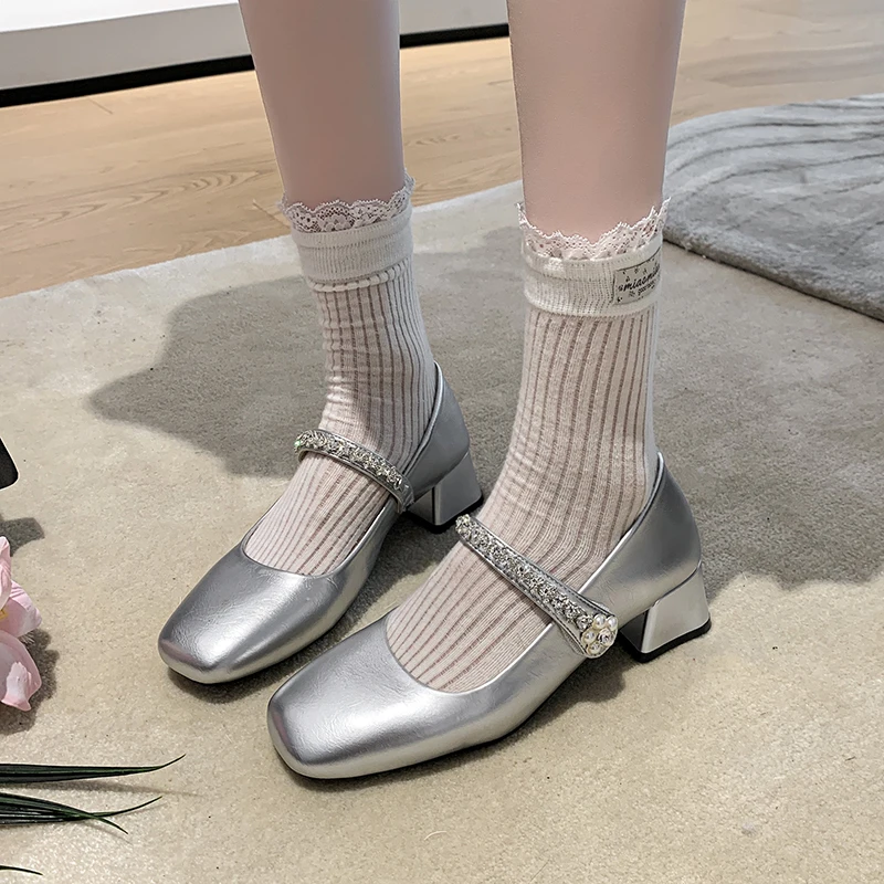 

Beaded Mid-heel Single Shoes Autumn New Square Toe Shallow Mouth One-band Soft Sole Non-slip Block Heel Shoes