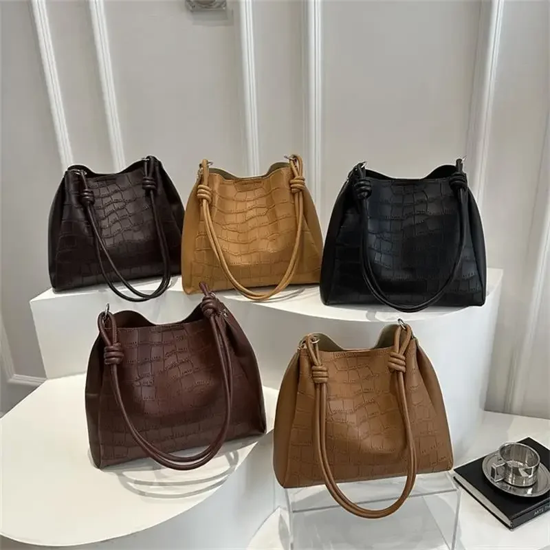 

Stylish Women's Retro Trendy PU Commuter Bag; High Quality Crocodile Design Portable Tote; Perfect Gift