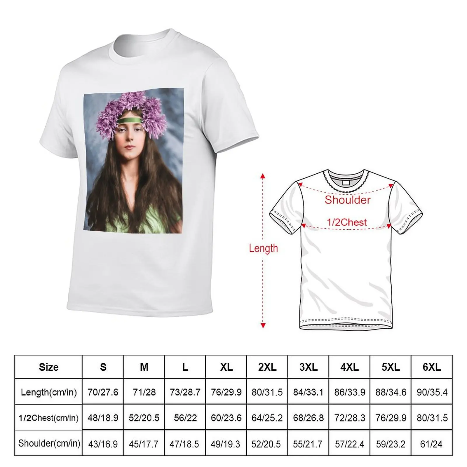 Evelyn Nesbit with Chrysanthemums on her head - Restored and colorized old photo from 1901. T-Shirt Vintage Style Printed Top