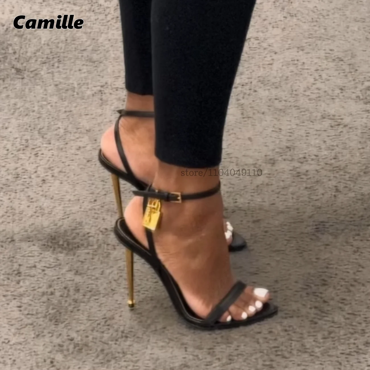 Patente Leather Metal Lock Ankle Buckle Strap High Heels 2025 Catwalk Style One Word Belt Sexy Sandals Open Toe Metal Heel Shoes