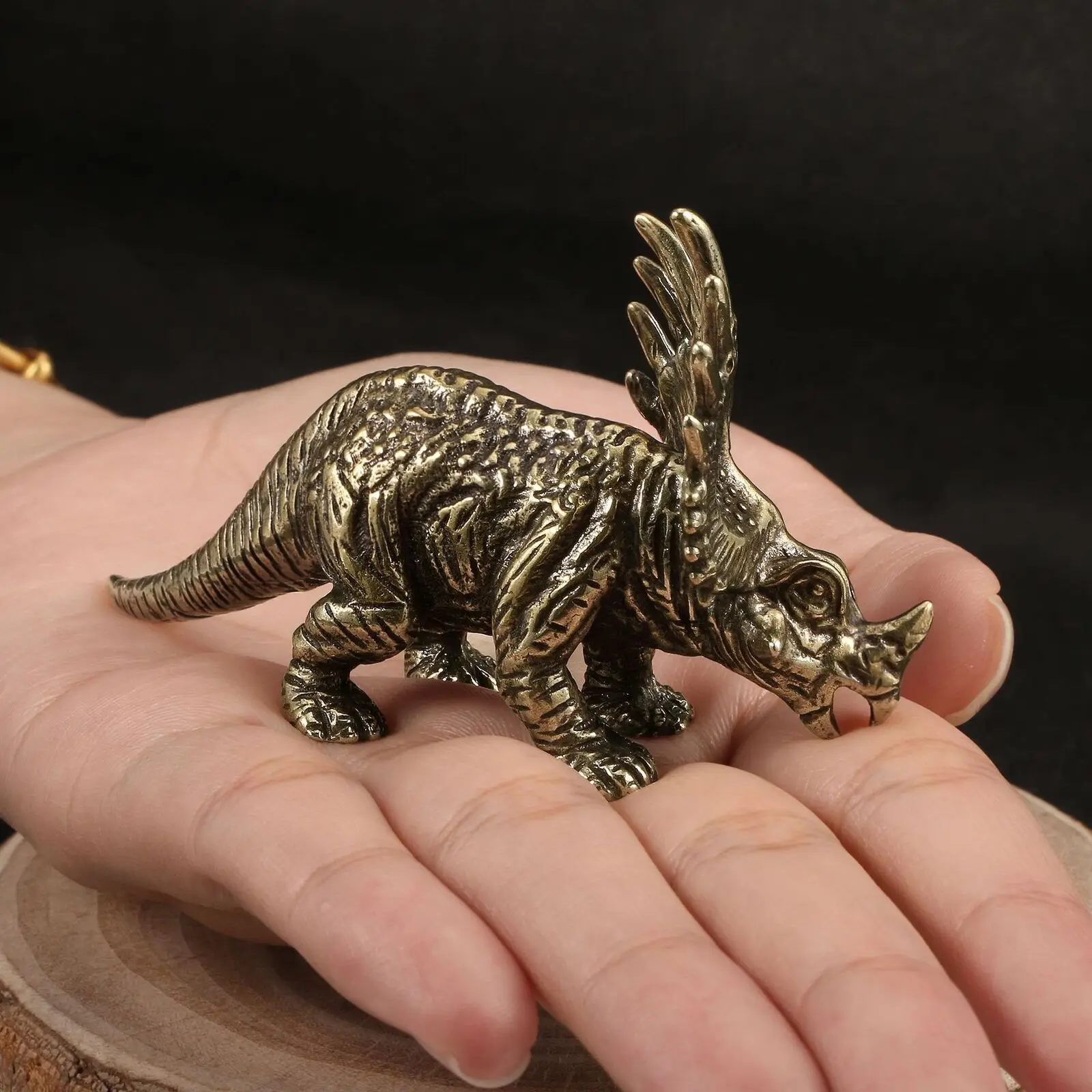 Brass Dinosaur Sculpt Animal Model Tabletop Display Ornaments Figurine Small Sculpture Home Decor