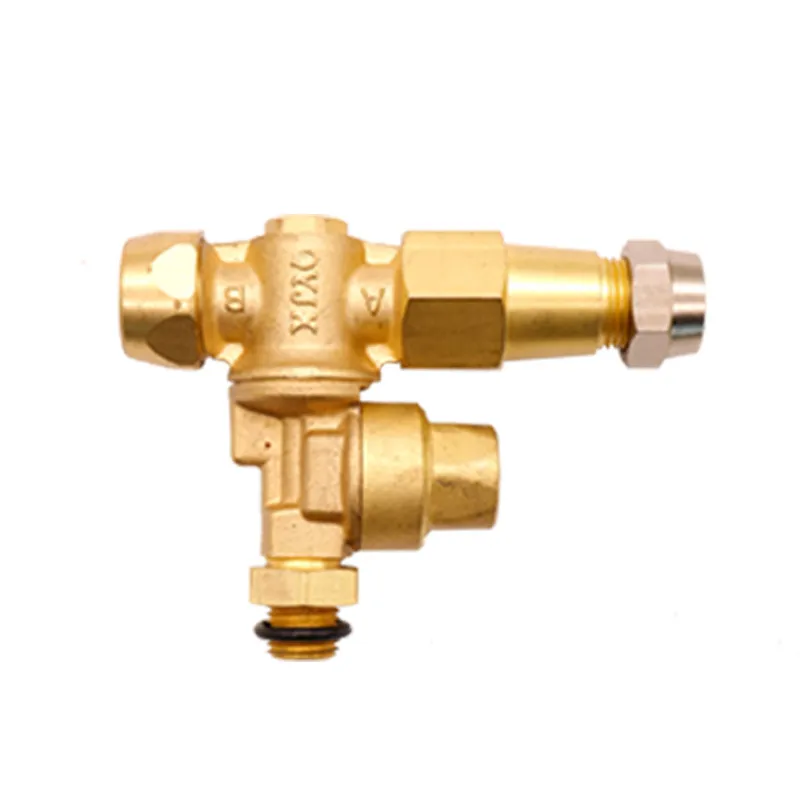 Adjustable nozzle High pressure atomization Pure copper Rotatable orchard spray