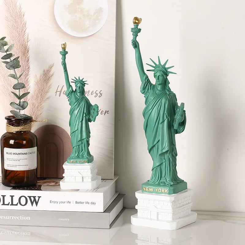 Tourist Souvenir of Creative Statue of Liberty Model Craftwork Display Figurine Living Room Desktop Decoration Ornaments