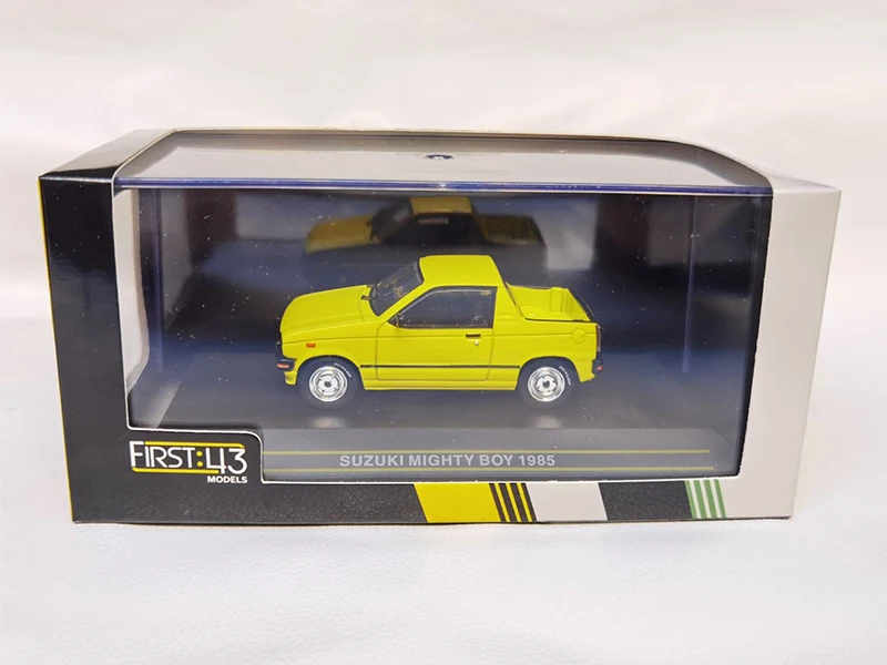 Diecast 1:43 Scale SUZUKI MIGHTY BOY 1985 Simulation Alloy Car Model Toys Vehicle Collectible