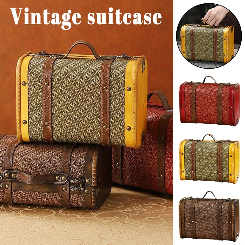 صندوق سفر خشبي عتيق متعثر، صندوق تخزين متين على الطراز العتيق للأمتعة وديكور المنزل والداخلية الرجعية