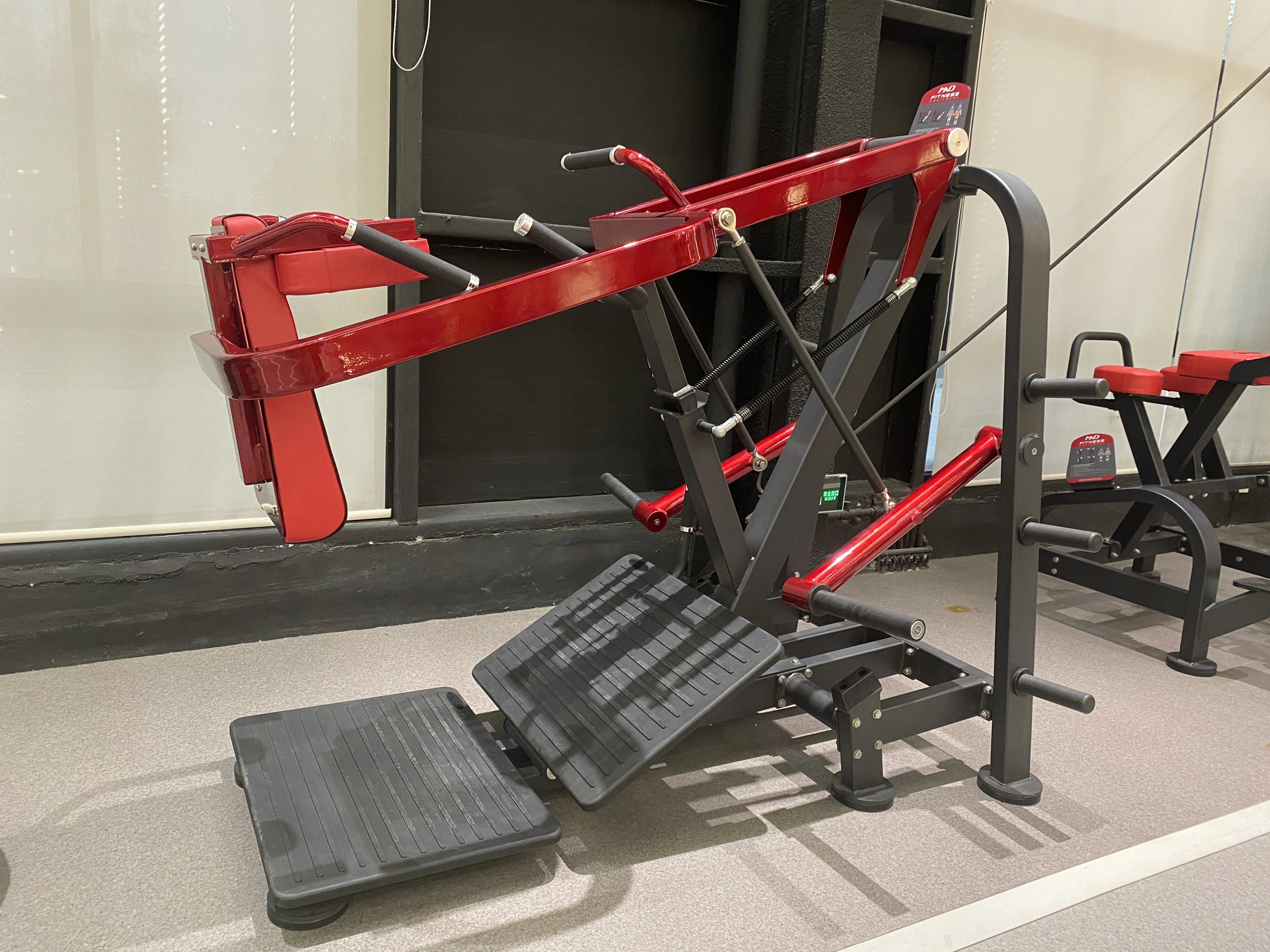 Fitness Commercial Use Bodybuilding Fitness Equipment Leg Press Super Pendulum Squat Machine Plate Loaded