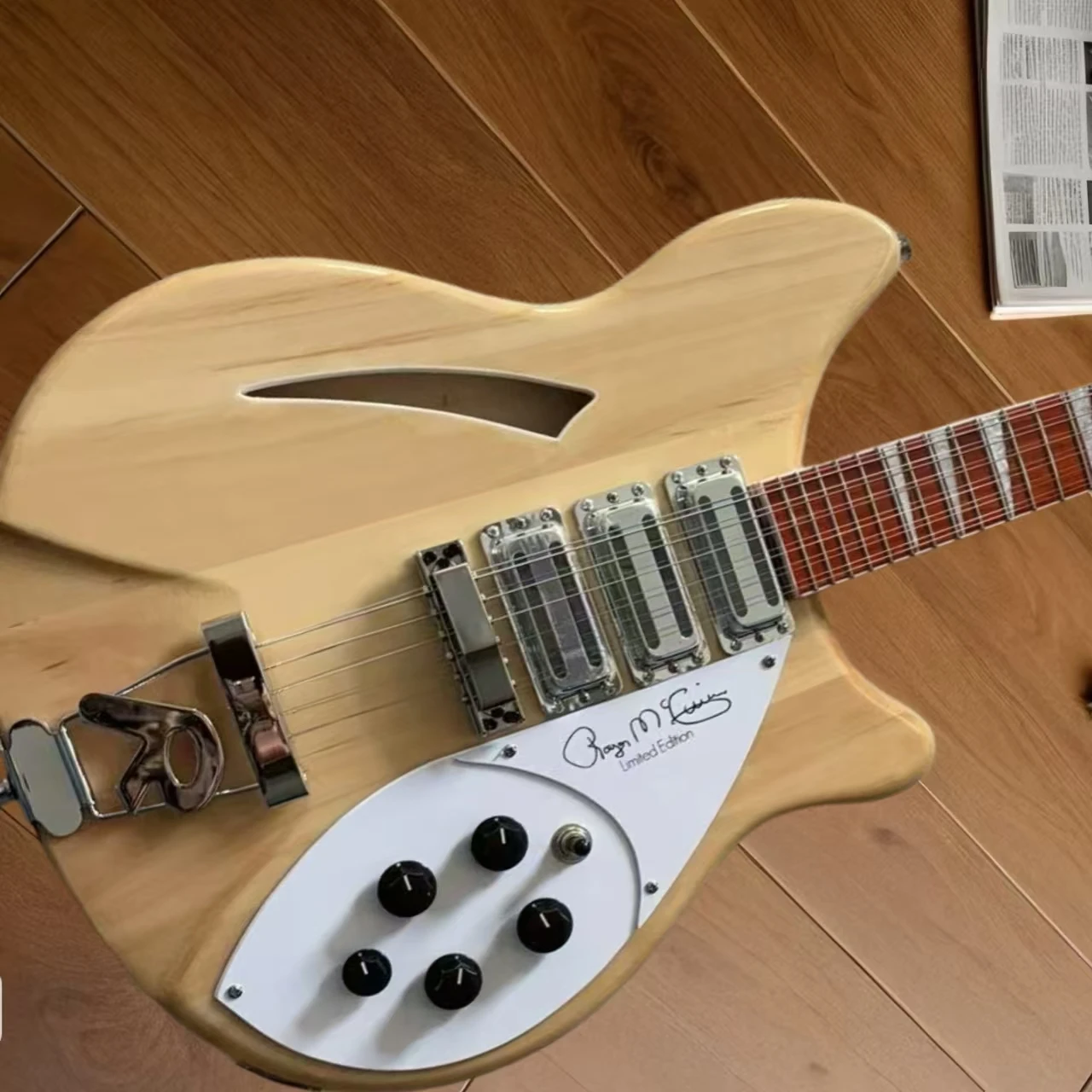 

High-quality 360/12-string semi-hollow electric guitar